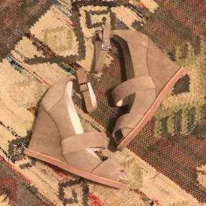 Jeffrey Campbell Dakota Wedges
